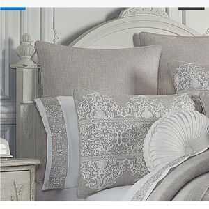 Five Queens Court Aimee Euro Sham